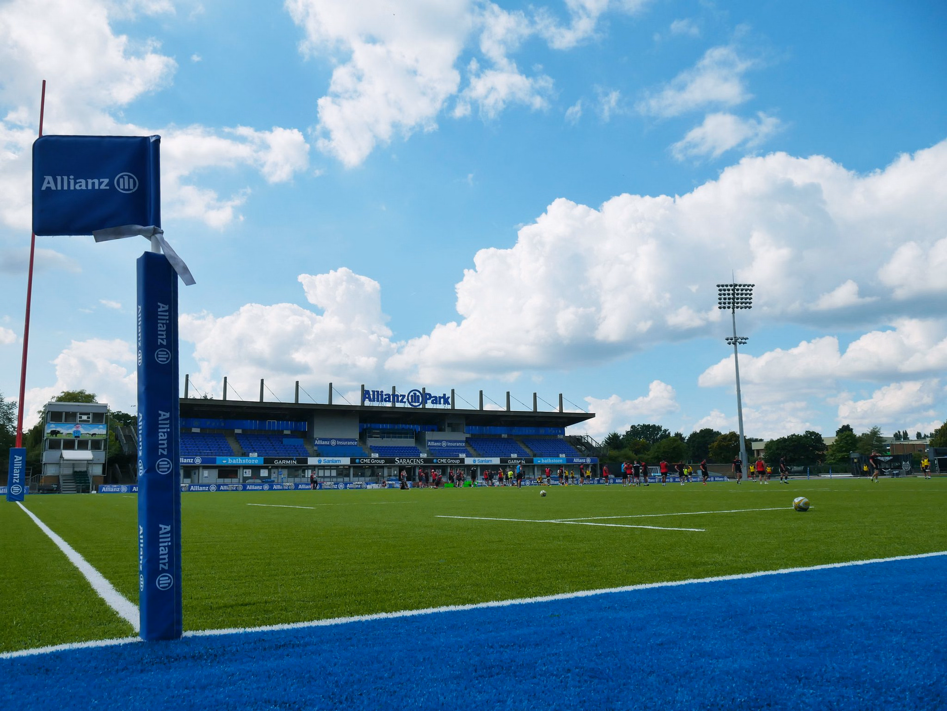 saracens allianz park pitch
