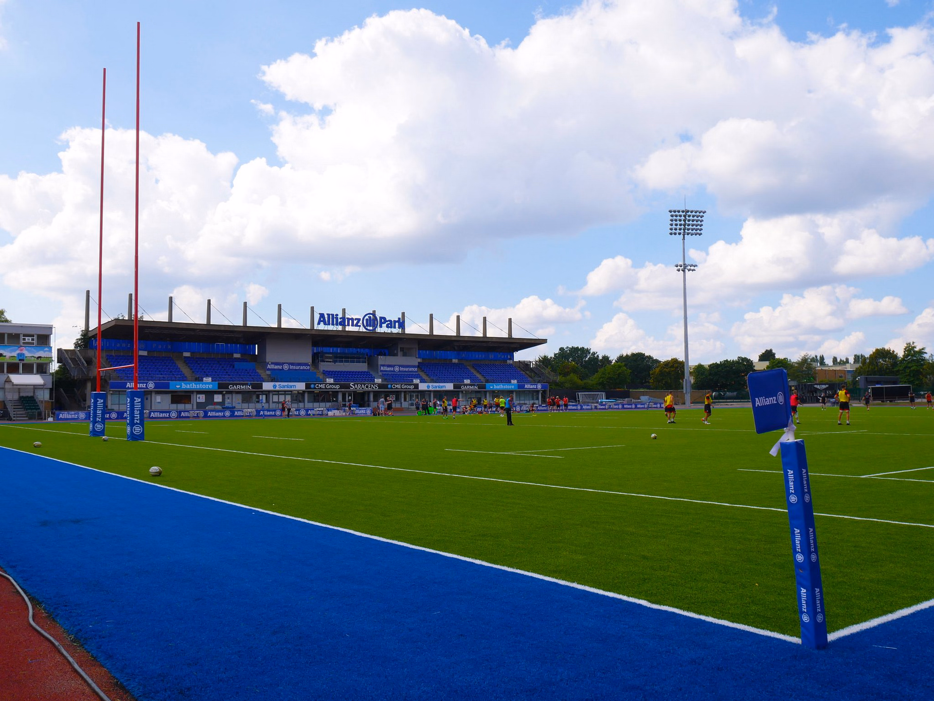 saracens allianz park pitch